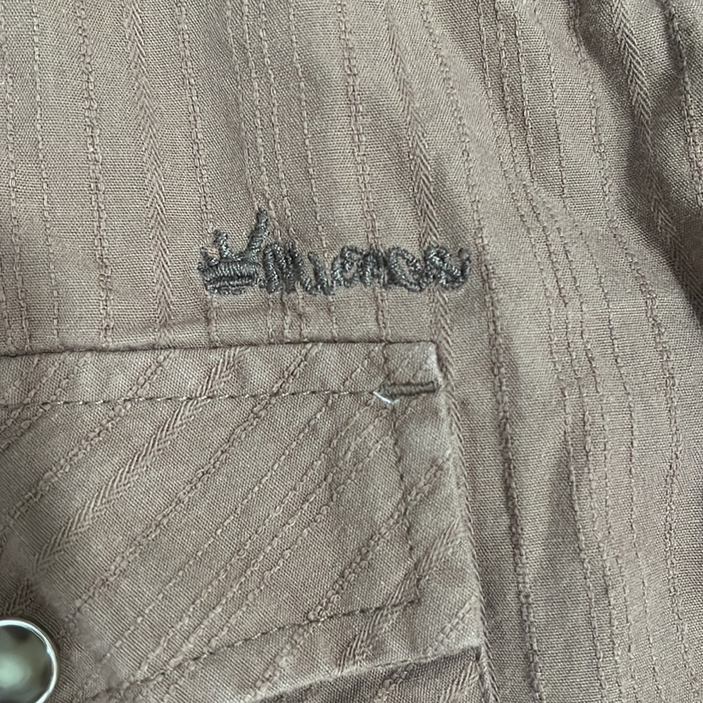 Micros brown button up - Picture 3 of 6